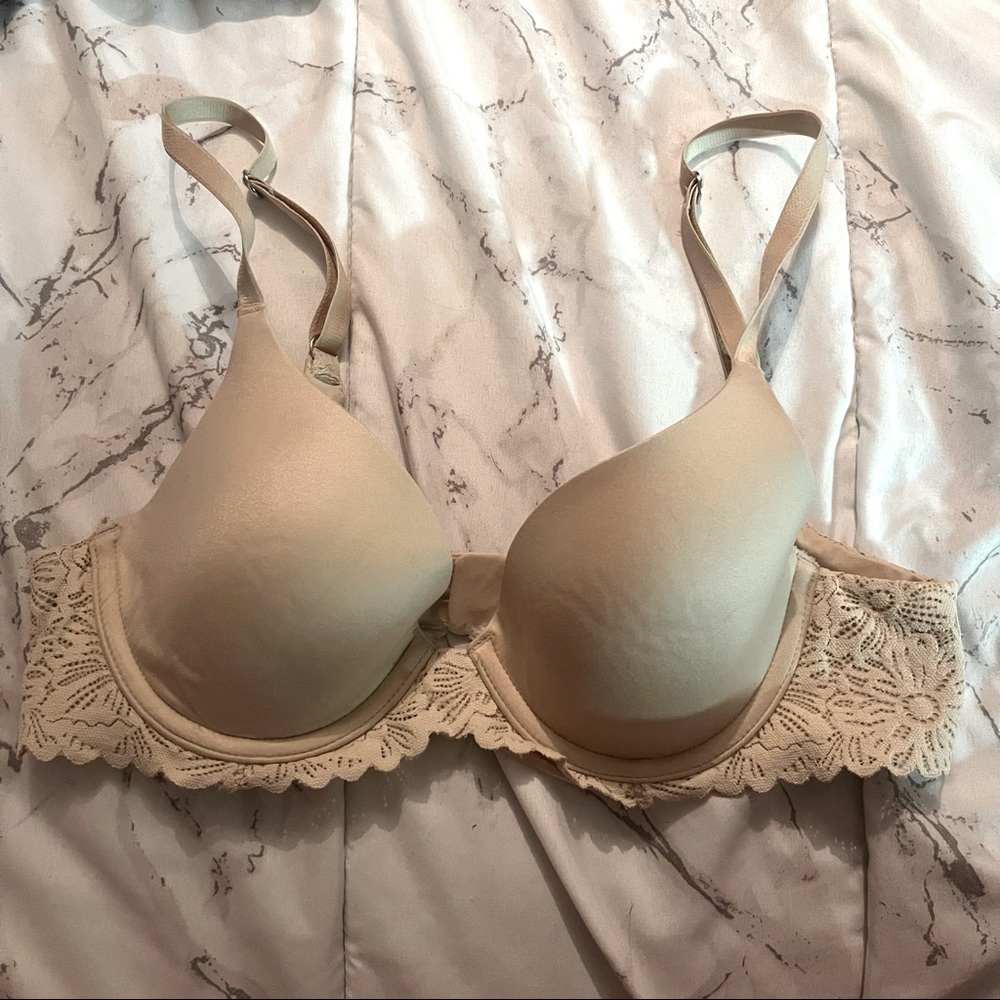Aerie‎ cream lace bra size 32B